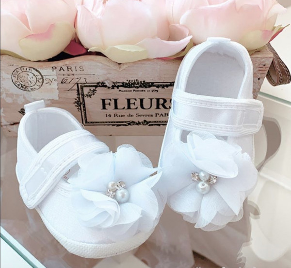 Ballerina Taufschuhe mit Blume in weiss